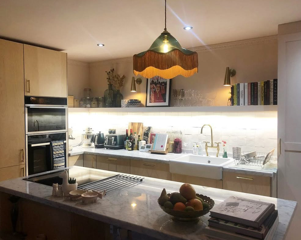 Rock Dove Renovation | Bathrooms | Kitchens | Tiling | Painting & Decorating | Electrical Services | Bespoke Carpentry | Gas & Heating
